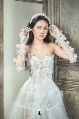 BE BLOOMING - BL31