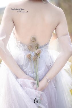 FLORAL CONCEPT NO.1