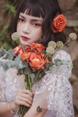FLORAL CONCEPT NO.1