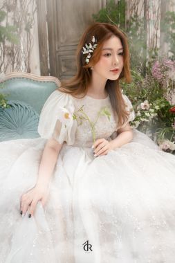 FLORAL CONCEPT NO.2