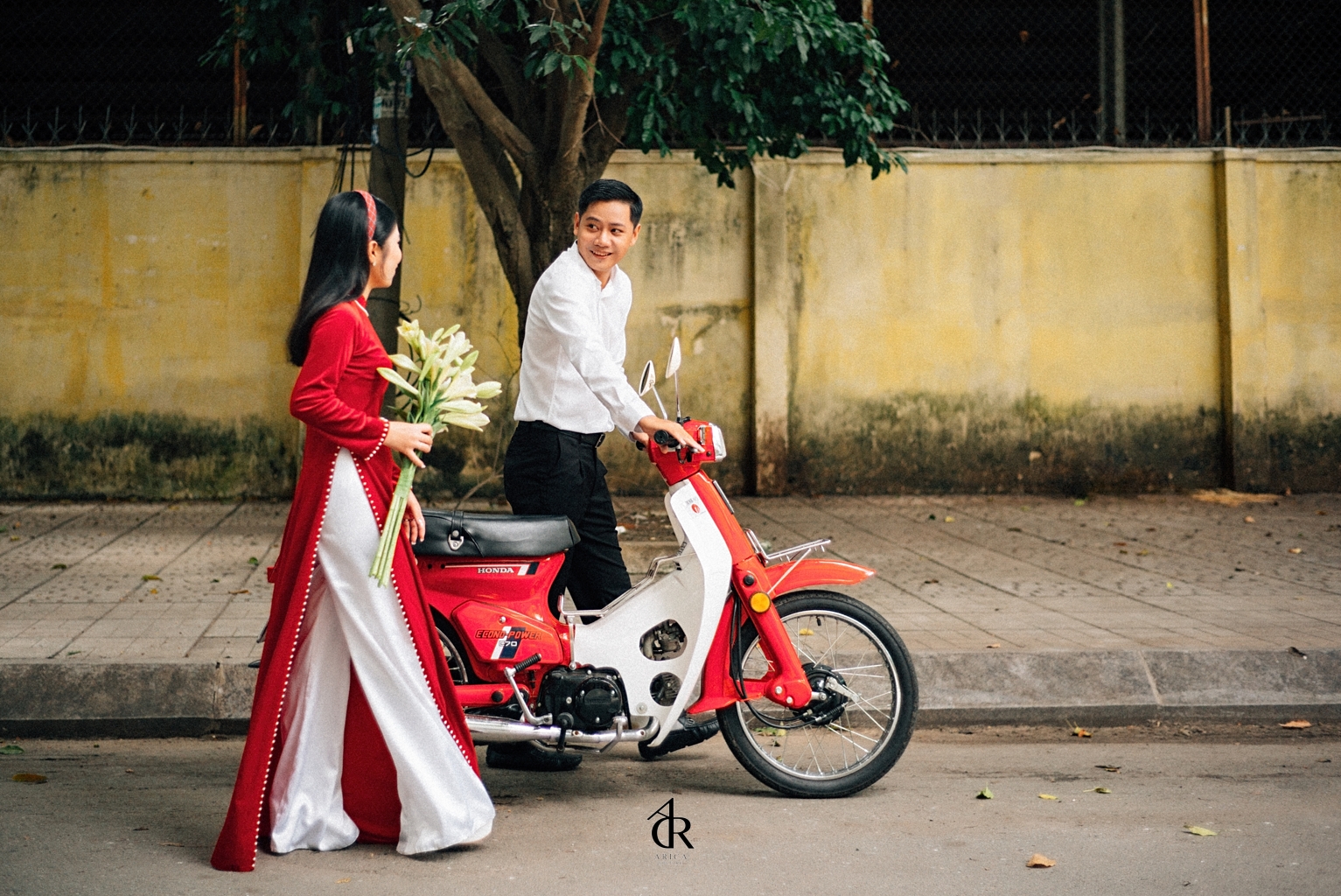 SAIGON - DUONG & VAN